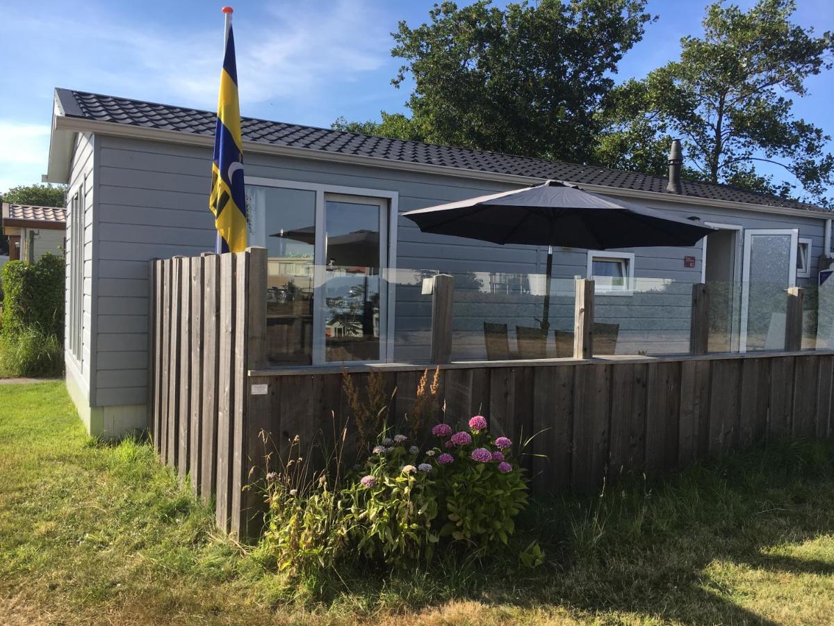 Chalet Zeekraal Buren  Εξωτερικό φωτογραφία